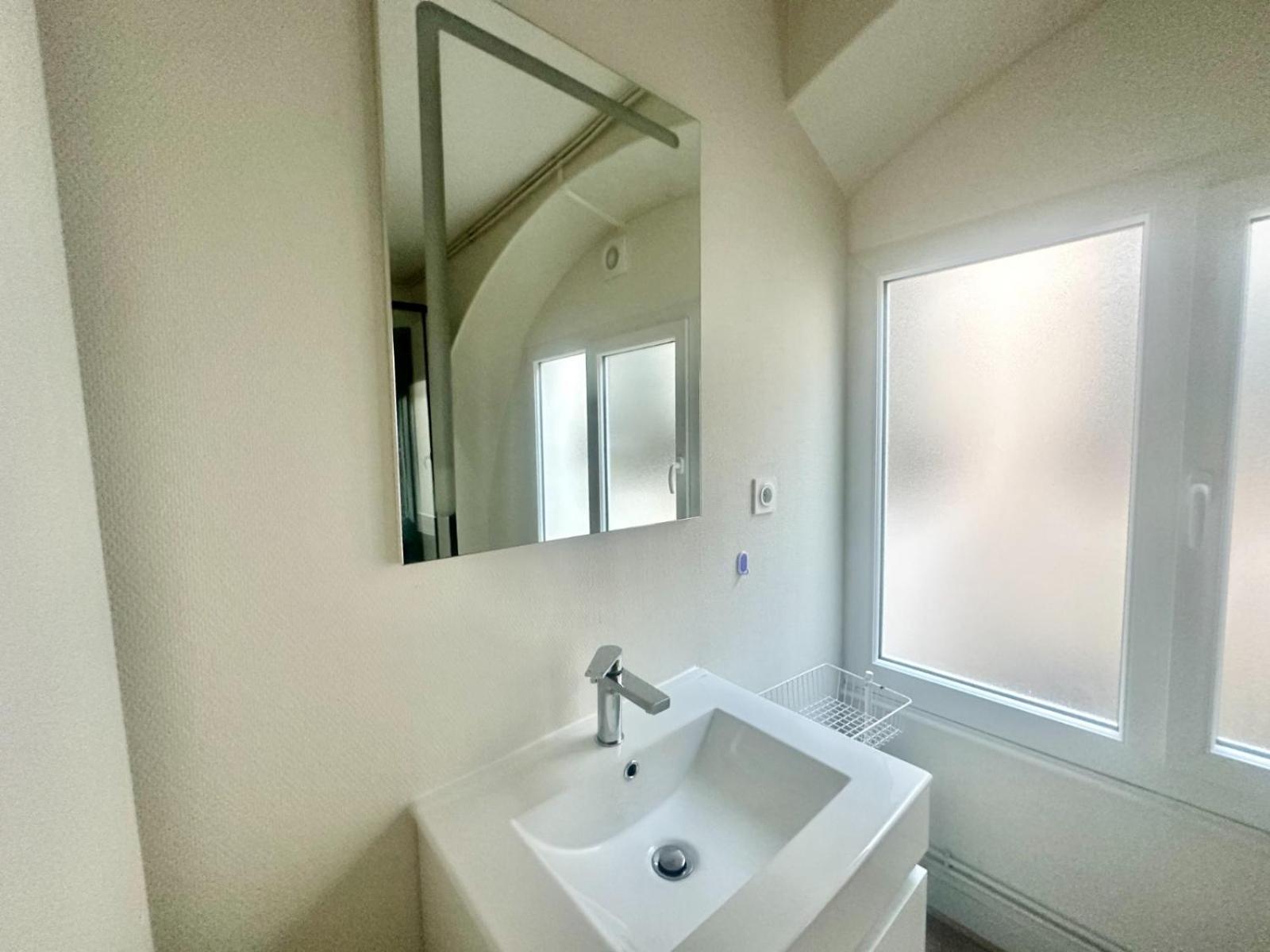 La Tanniere, Vaste Et Lumineuse Appartement